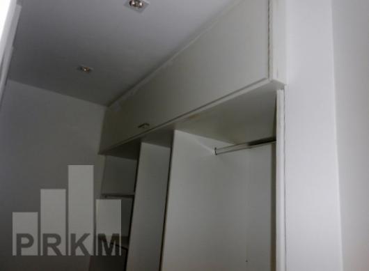 Thumb-1